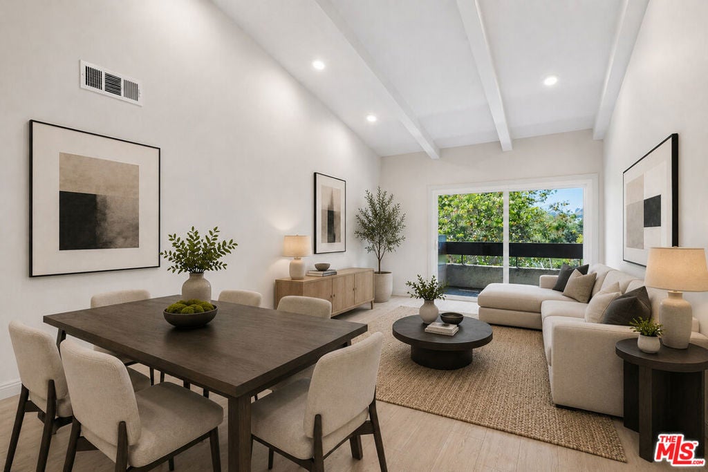 2700 Cahuenga Boulevard