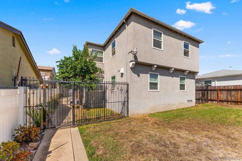 Photo of 4454 60 52nd Street ST, San Diego, CA 92115 (MLS # 260022766SD)