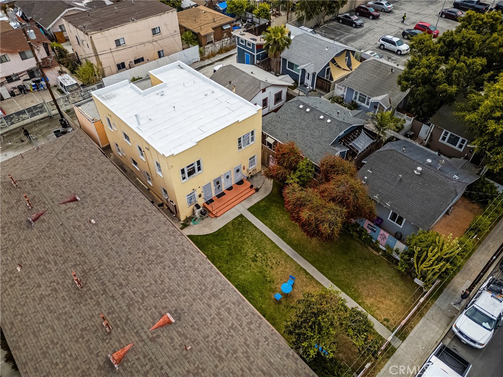 1364 Cherry Avenue