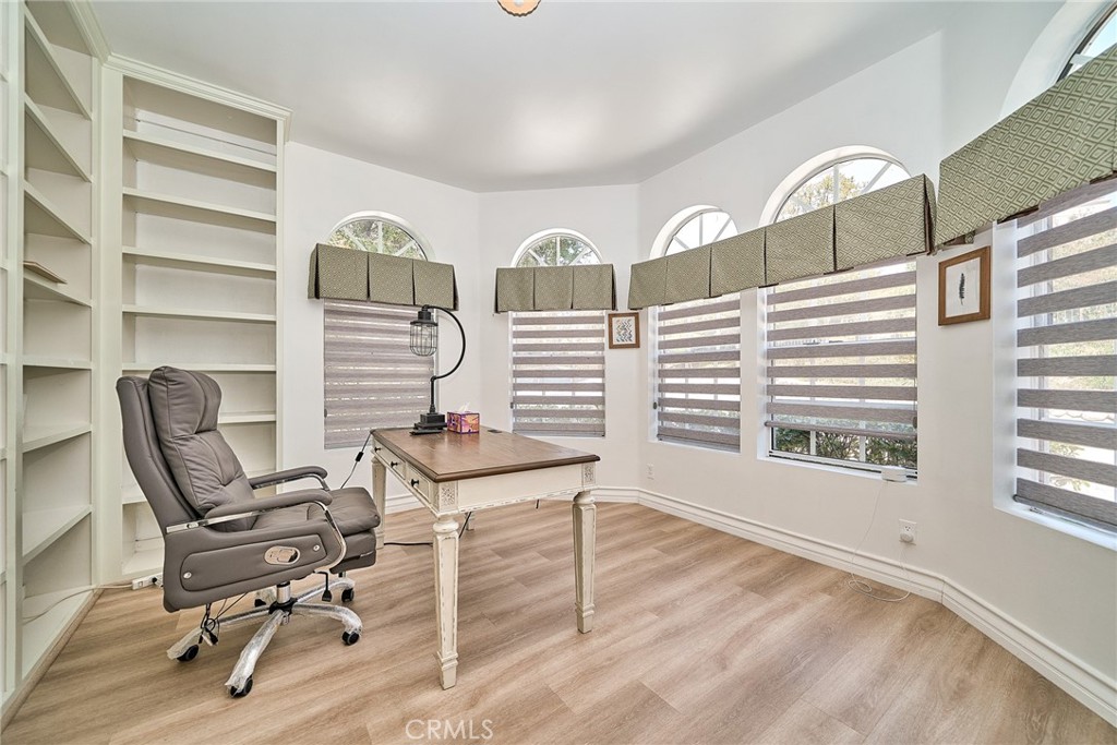 1089 Village Drive