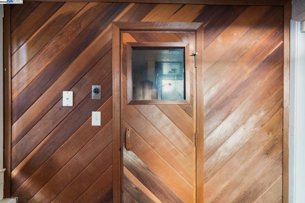 Not Listed - Residential