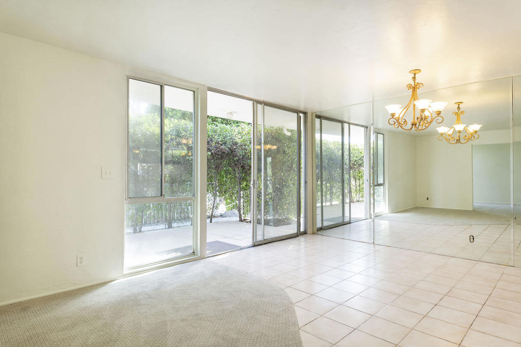 Chalet Palms - Residential