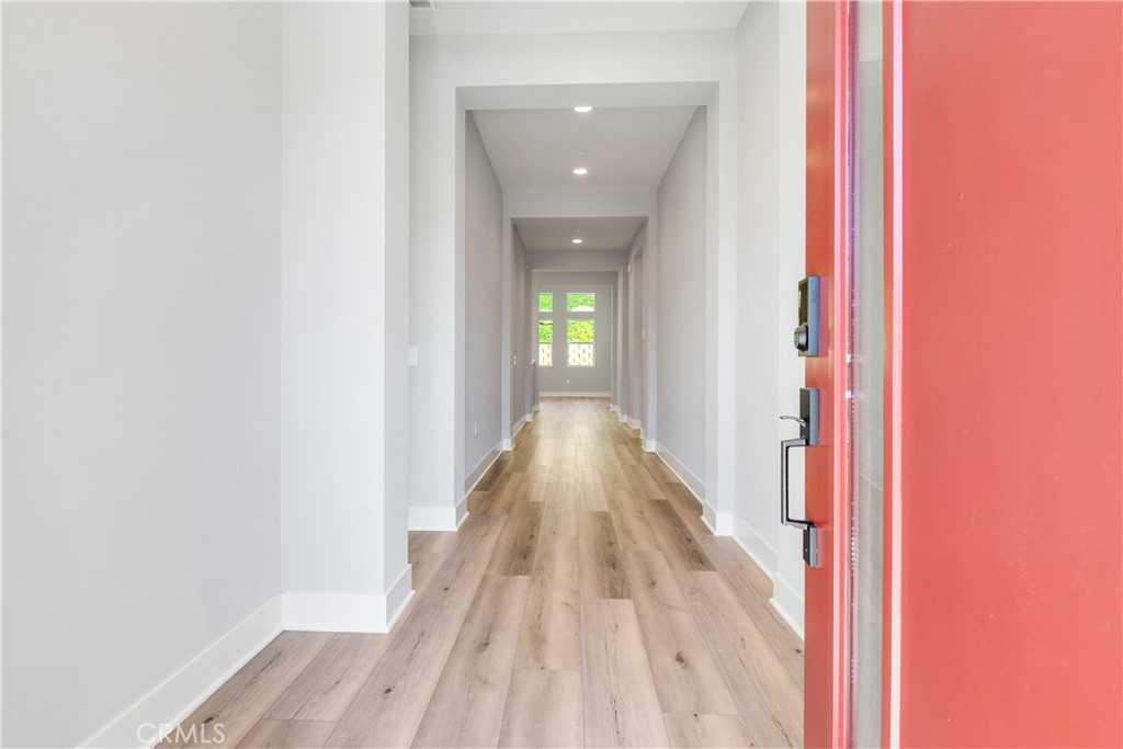 Pacific Royal Oaks - Residential