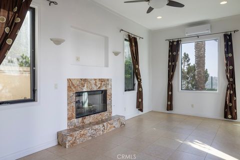 Tiny photo for 3 Via Burrone, Newport Coast, CA 92657 (MLS # NP25249988)