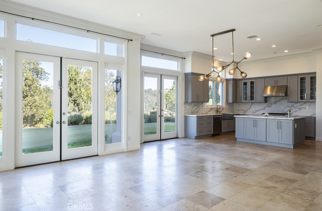 Pelican Heights - Montecito (MONT) - Residential