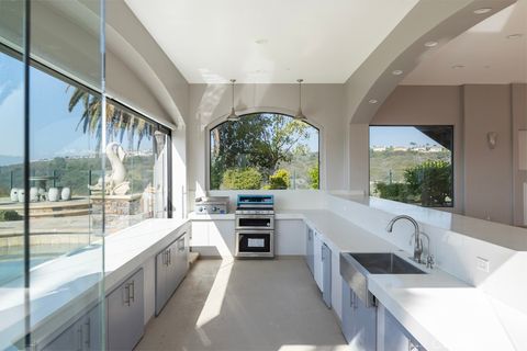 Tiny photo for 3 Via Burrone, Newport Coast, CA 92657 (MLS # NP25249988)