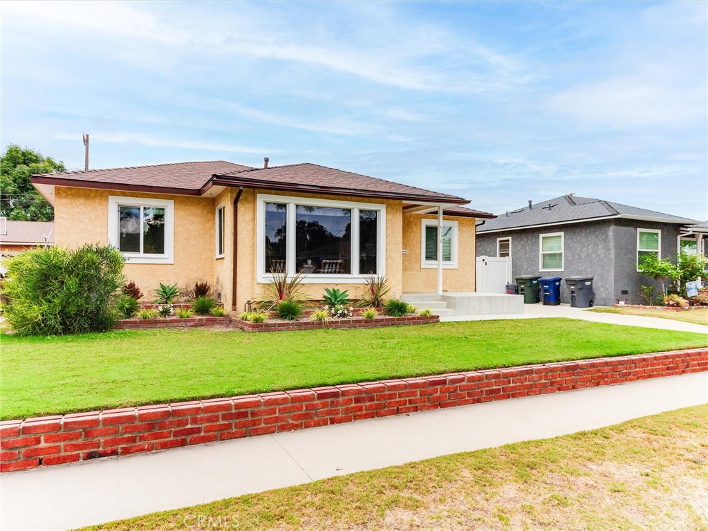 6138 Freckles Road