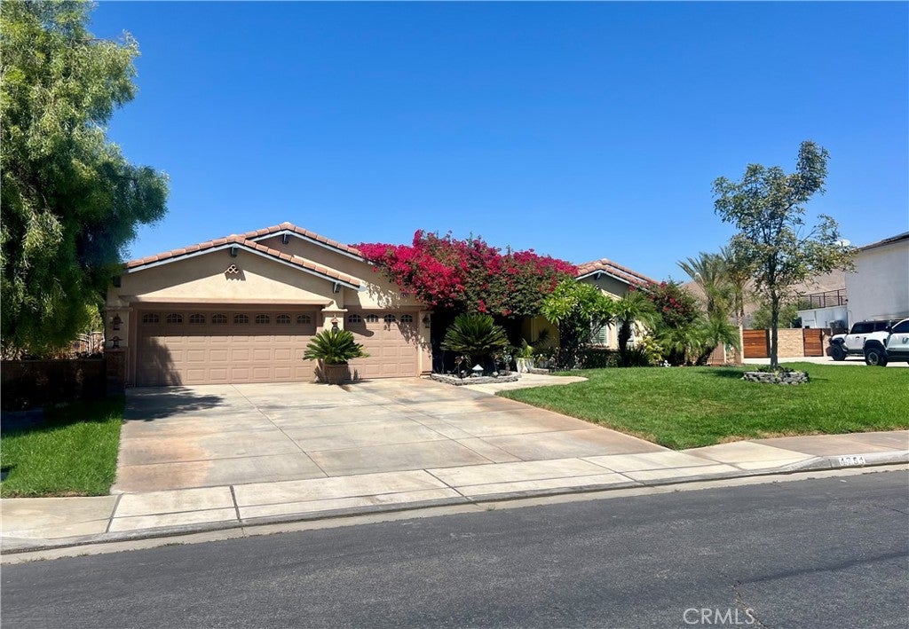 4751 Ridge Point