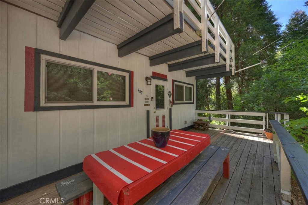 802 Knight Court