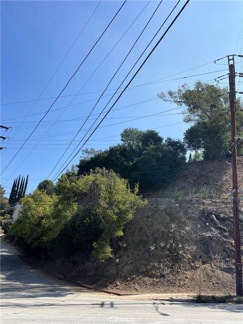 Photo of 996 Rockdale Avenue, Los Angeles, CA 90041 (MLS # TR26194906)
