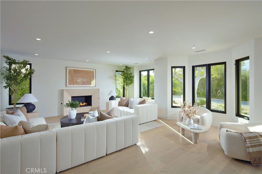 Photo of 1312 Dover Drive Dr, Newport Beach, CA 92660 (MLS # NP26057848)