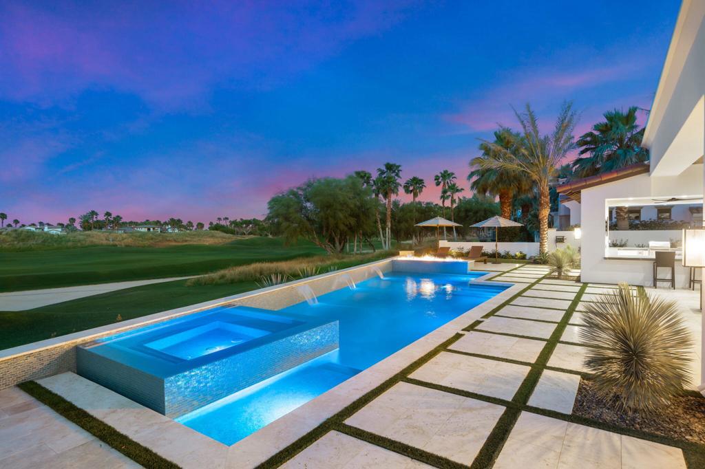 The Hideaway - Residential