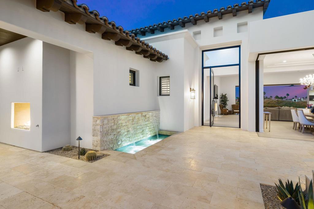 The Hideaway - Residential