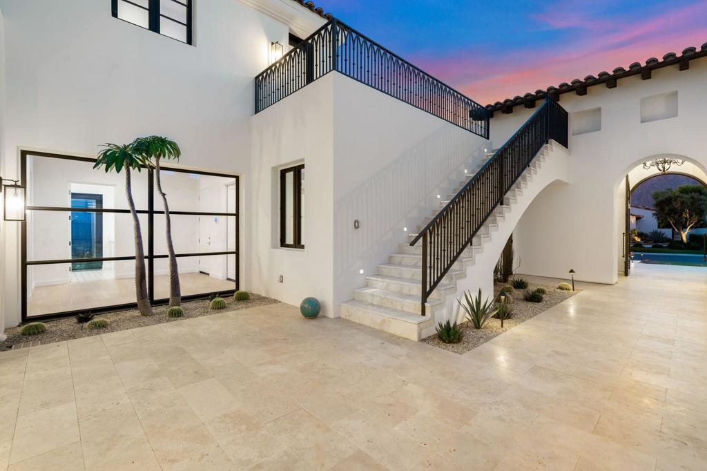 The Hideaway - Residential