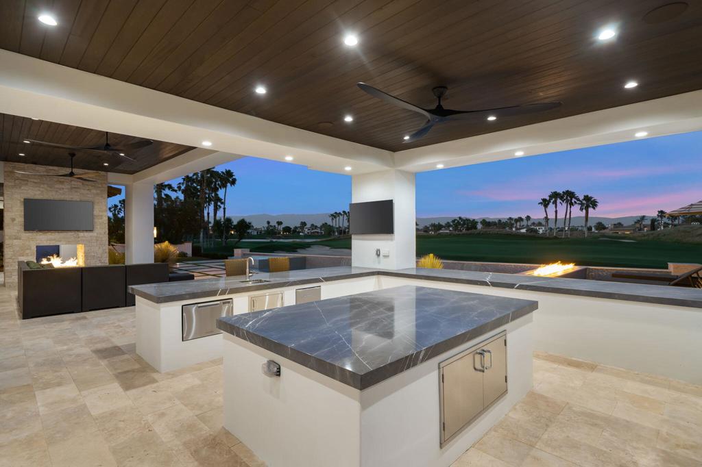 The Hideaway - Residential