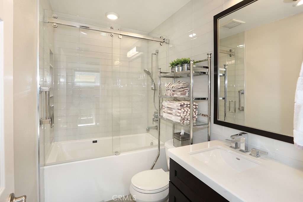 Pinecrest - Residential