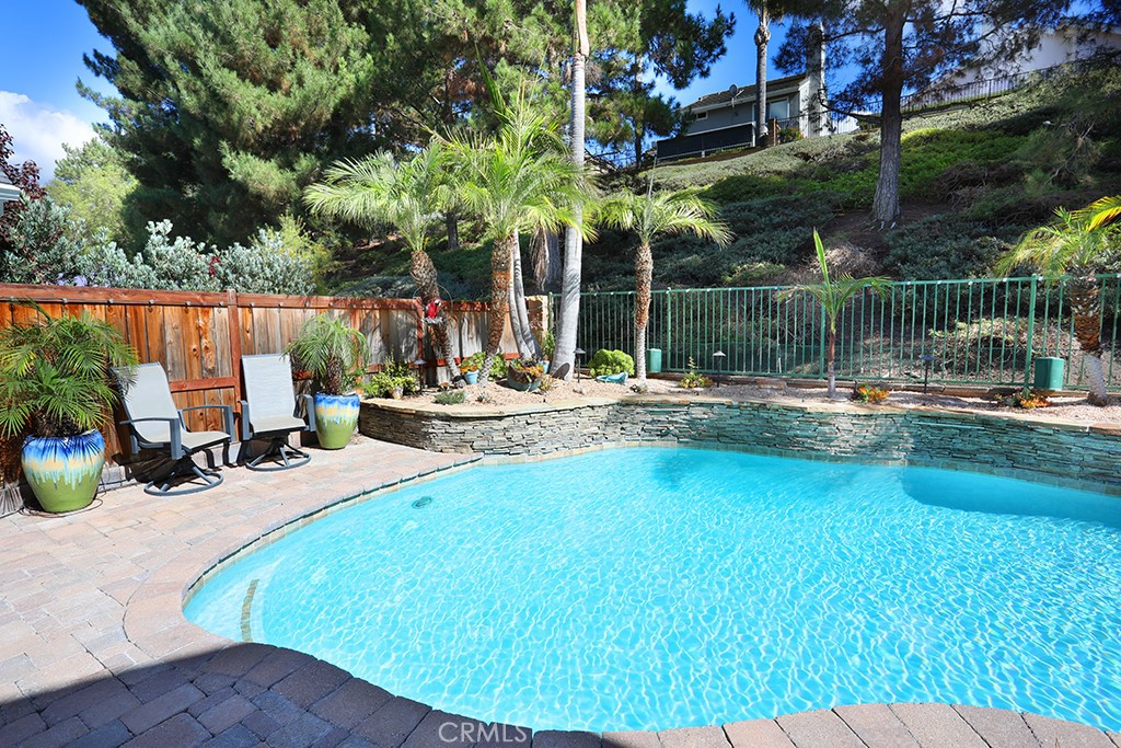 Pinecrest - Residential