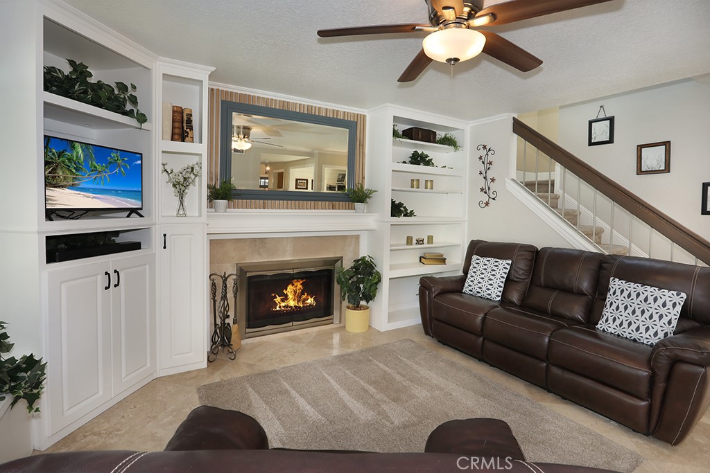 Pinecrest - Residential