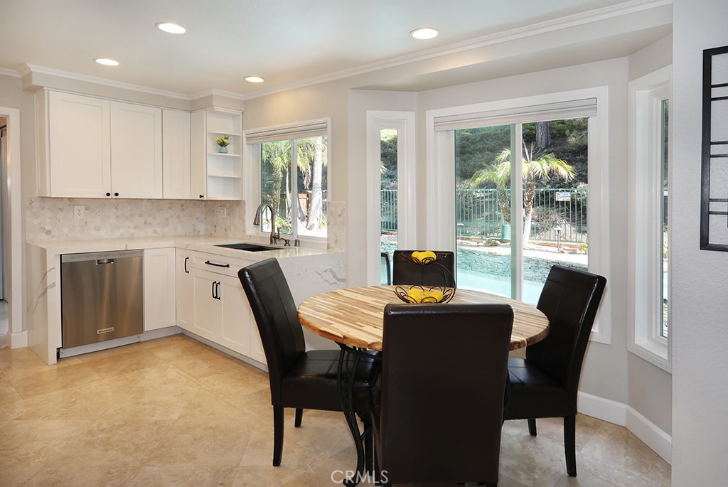 Pinecrest - Residential