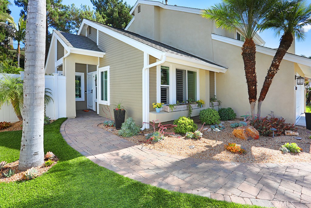 Pinecrest - Residential