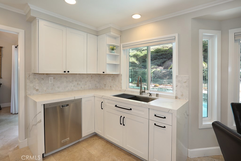 Pinecrest - Residential