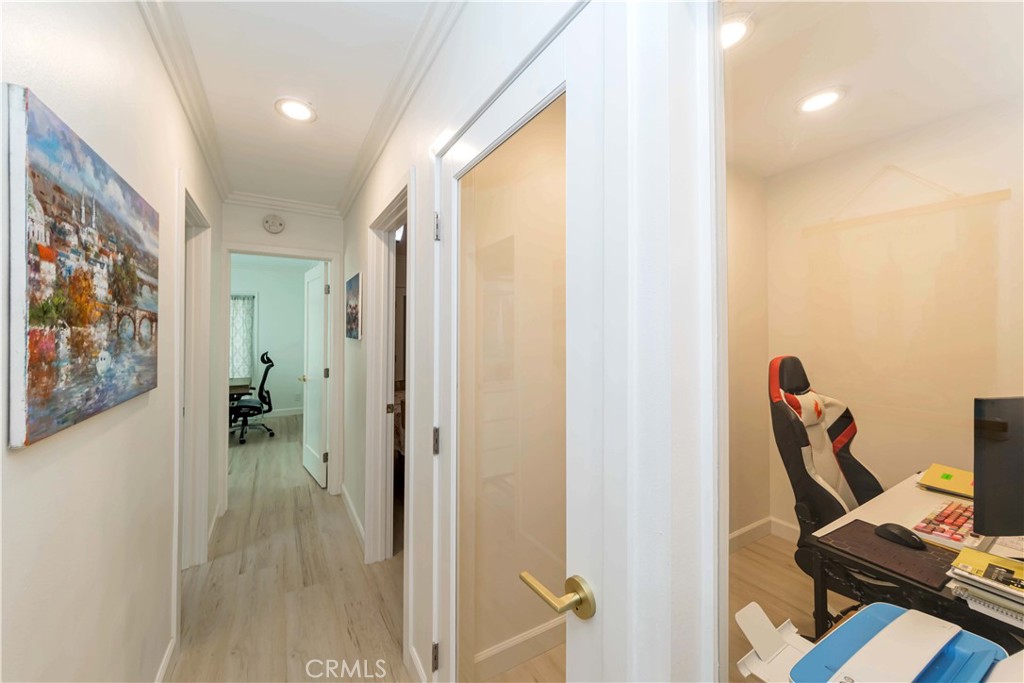 Properties 4 645 N Gramercy Place