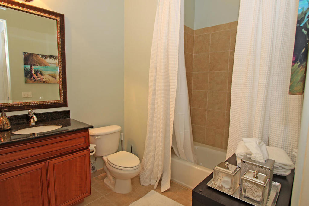 Casitas Las Rosas - Residential Lease