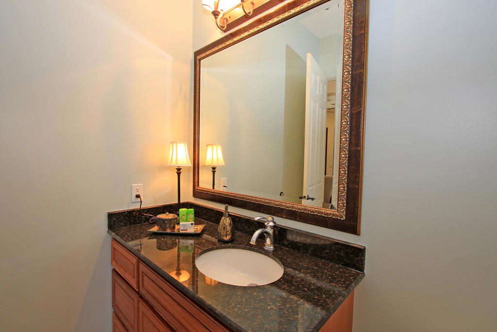 Casitas Las Rosas - Residential Lease