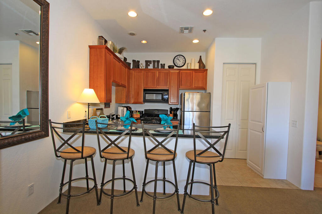 Casitas Las Rosas - Residential Lease