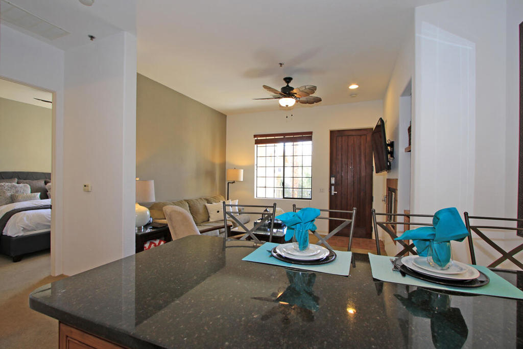 Casitas Las Rosas - Residential Lease
