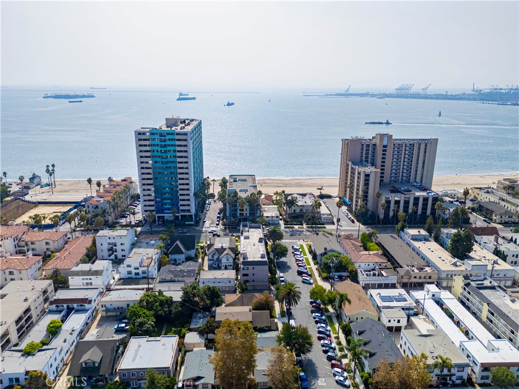 Alamitos Beach (AB) - Residential