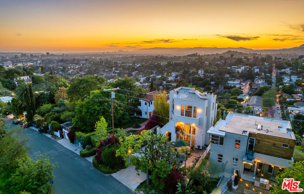 Properties 4 2047 Park Drive