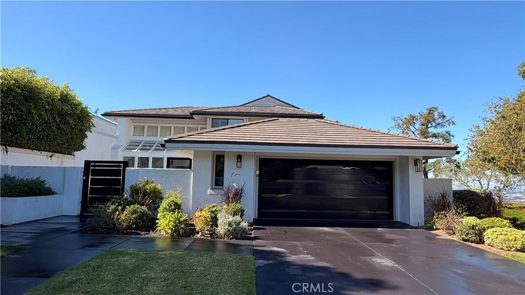 Photo of 21 La Rochelle, Newport Beach, CA 92660 (MLS # OC26230598)