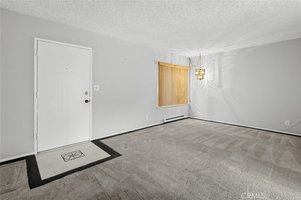 7043 Fulton Way