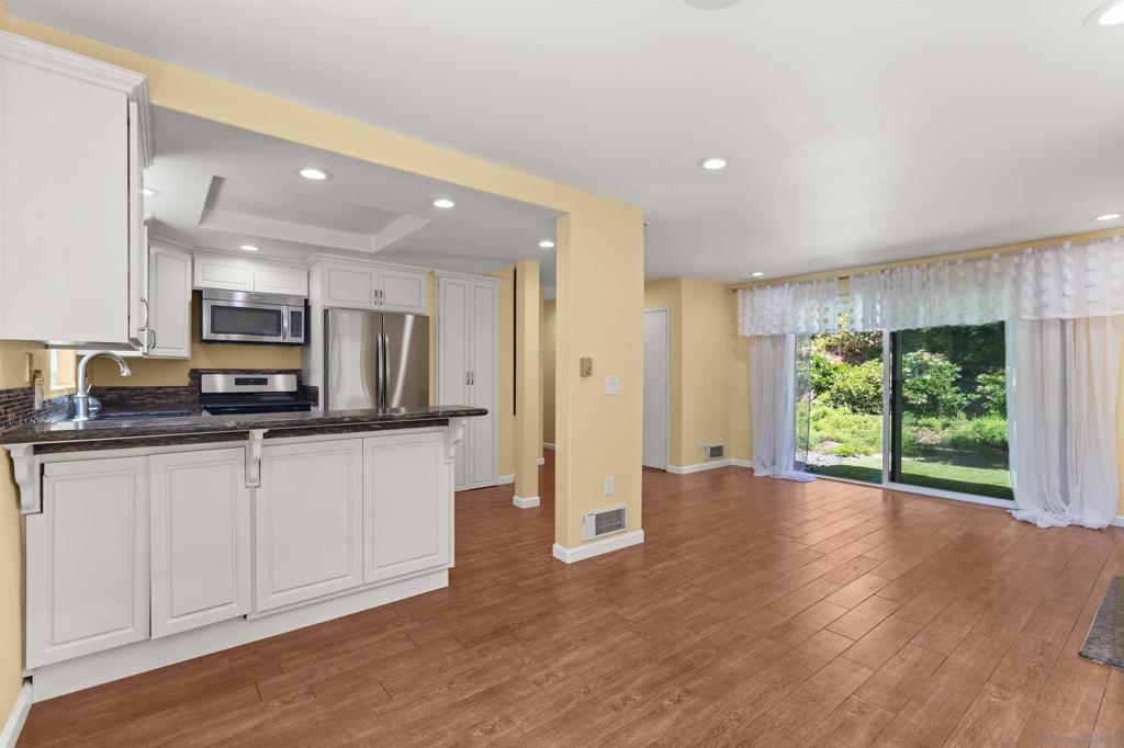 University City - Residential Lease