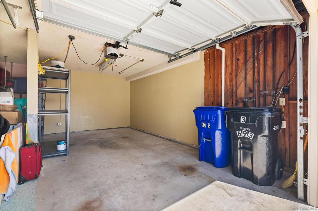 University City - Residential Lease