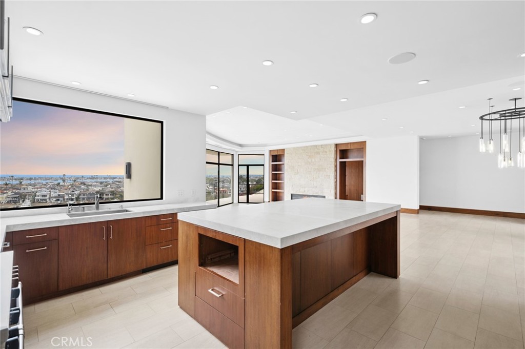 Irvine Terrace (IRVT) - Residential Lease