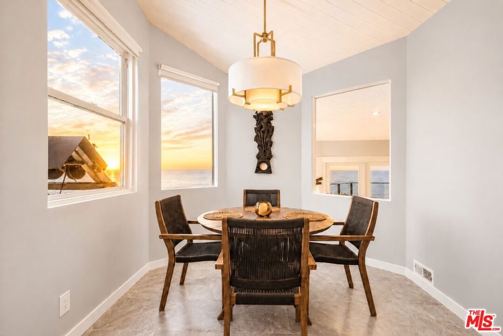 15 N Vista De Catalina, Laguna Beach CA 92651 - Photo 9