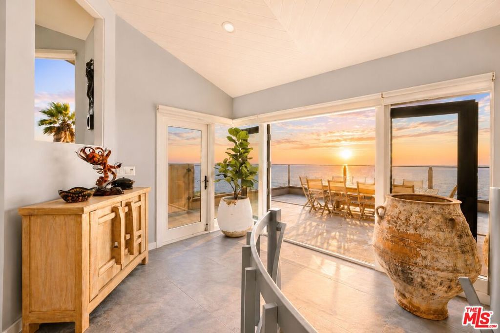 15 N Vista De Catalina, Laguna Beach CA 92651 - Photo 18