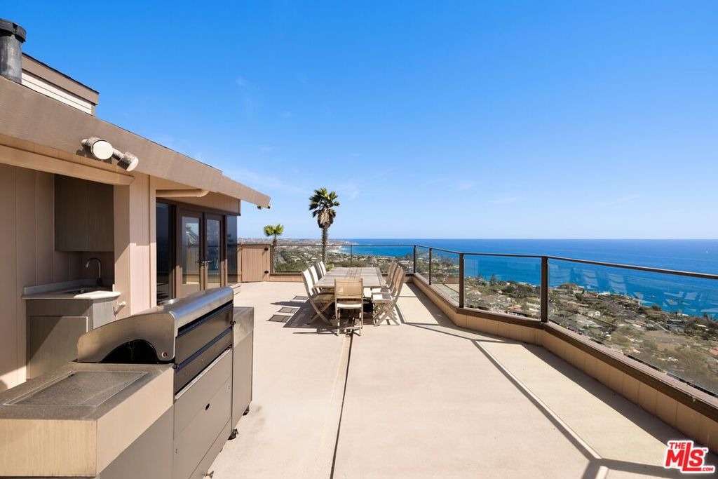 15 N Vista De Catalina, Laguna Beach CA 92651 - Photo 21