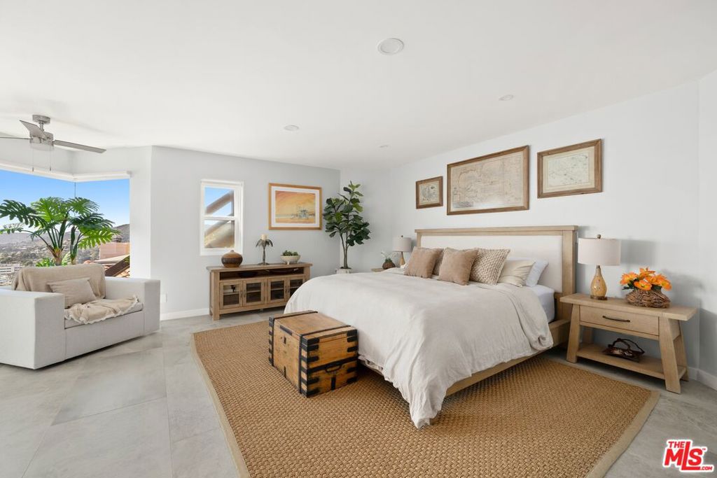 15 N Vista De Catalina, Laguna Beach CA 92651 - Photo 29