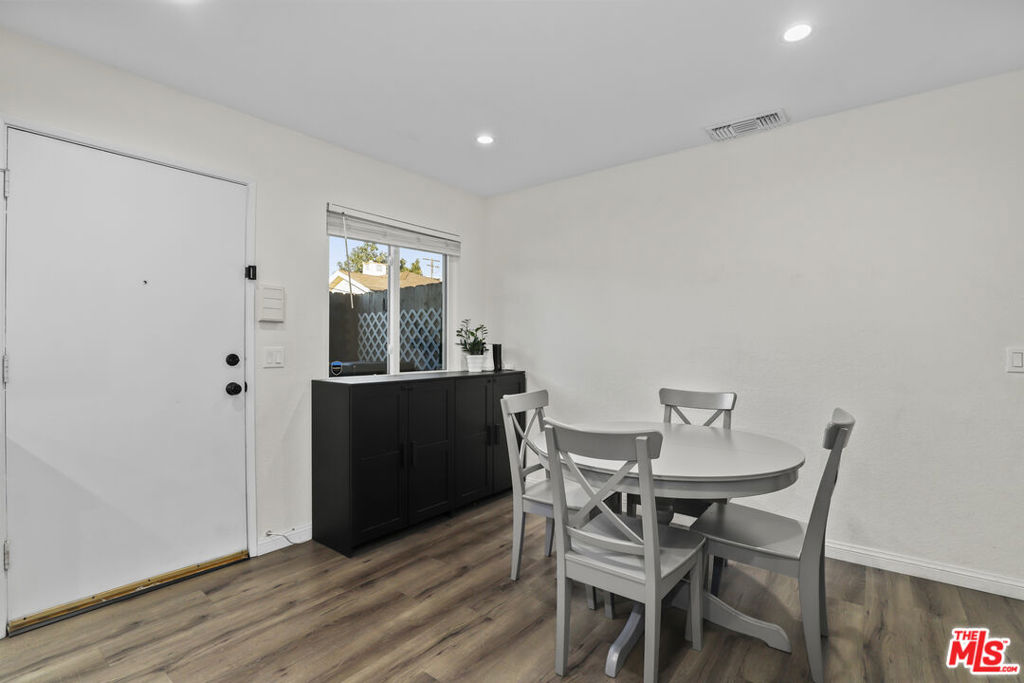 22335 Figueroa Street 7