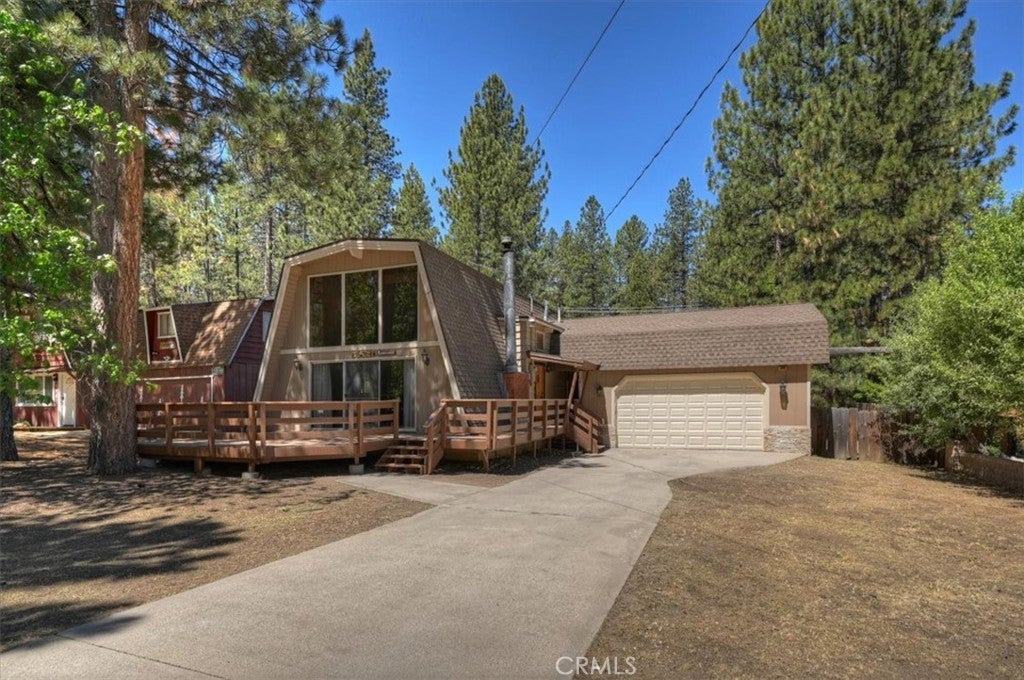 580 St Anton Court