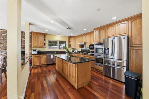 Tiny photo for 6545 Dos Rios Rd Rd, Downey, CA 90240 (MLS # DW26152464)