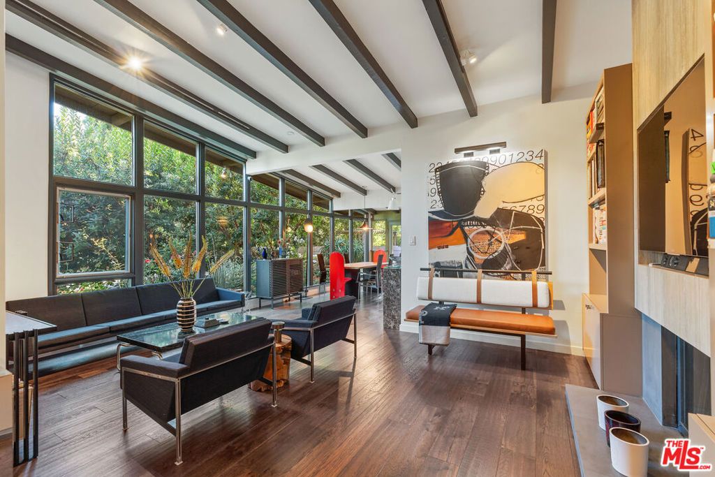 Photo of 8581 Appian Way, Los Angeles, CA 90046 (MLS # 25586493)