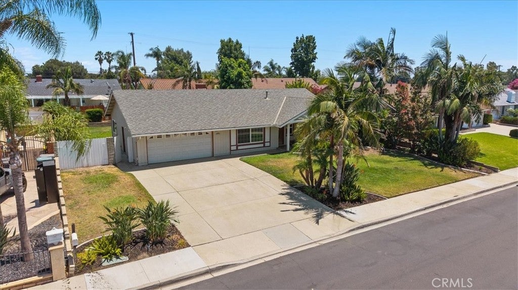 12773 Santa Ana PL, Chino CA 91710