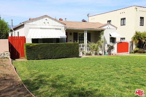 Photo of 87 W Glenarm Street, Pasadena, CA 91105 (MLS # 26664625)