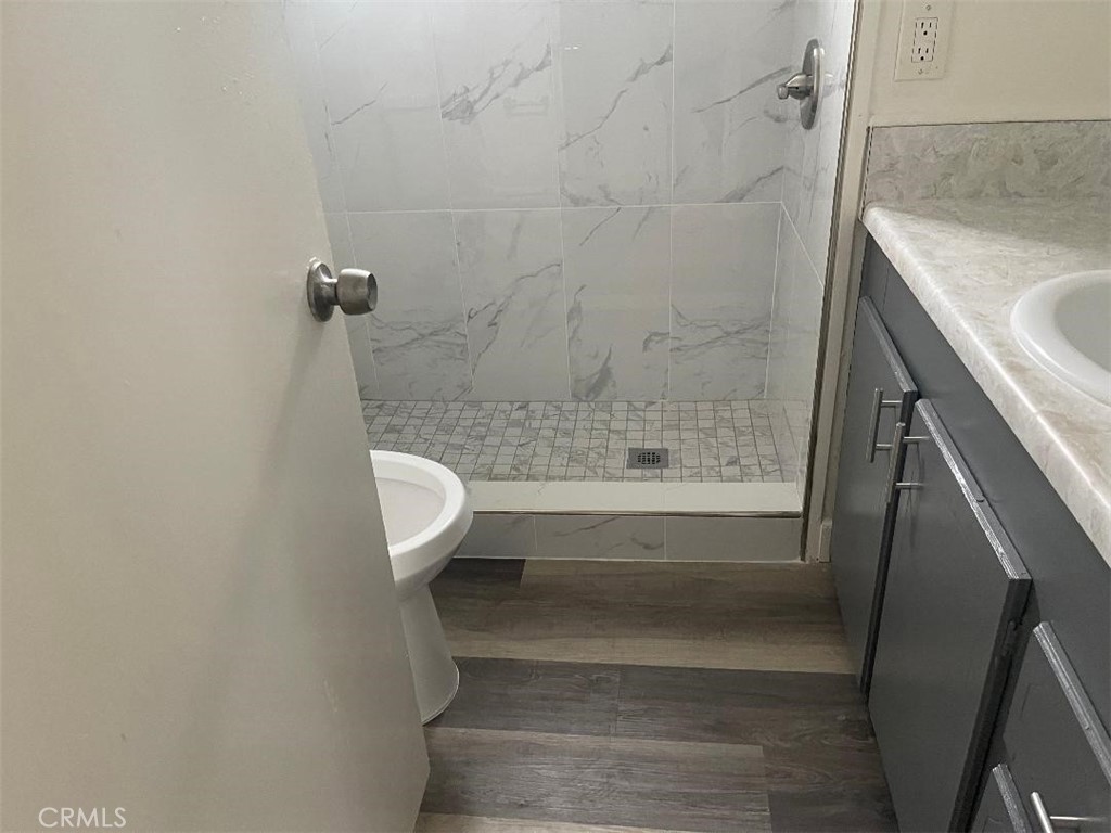 3929 5th Street W 18