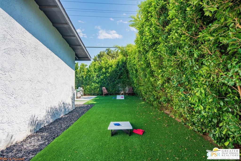 Racquet Club West - Residential