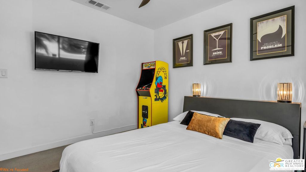 Racquet Club West - Residential